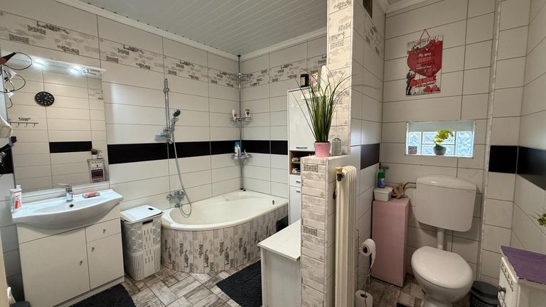 OG Badezimmer