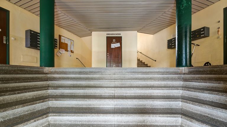Stiegenaufgang zur Wohnung