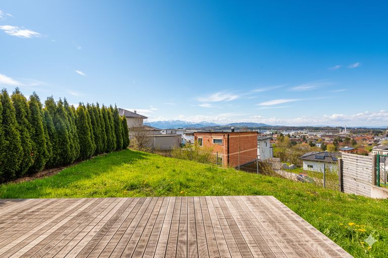 Ausgang Kellergeschoss - Terrasse/Garten