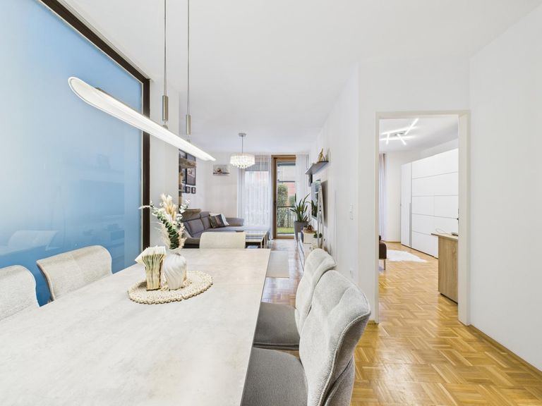 Wohn- und Essbereich 2