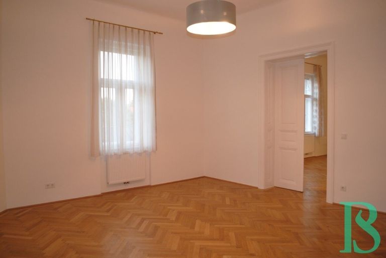 Zimmer Blick Wohnbereich