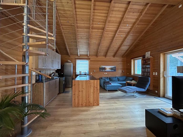 Wohn-Essbereich mit Küche