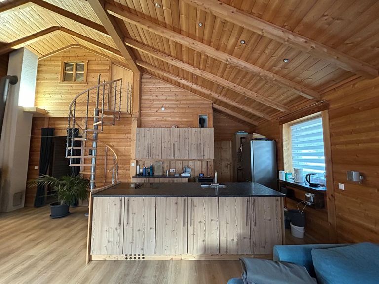 Wohn-Essbereich mit Küche