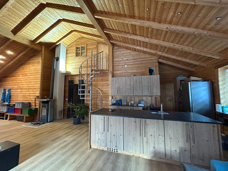 Wohn-Essbereich mit Küche