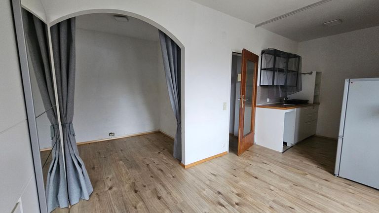 20251216_140557_resized