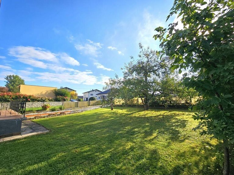 K1024_20251001_092508