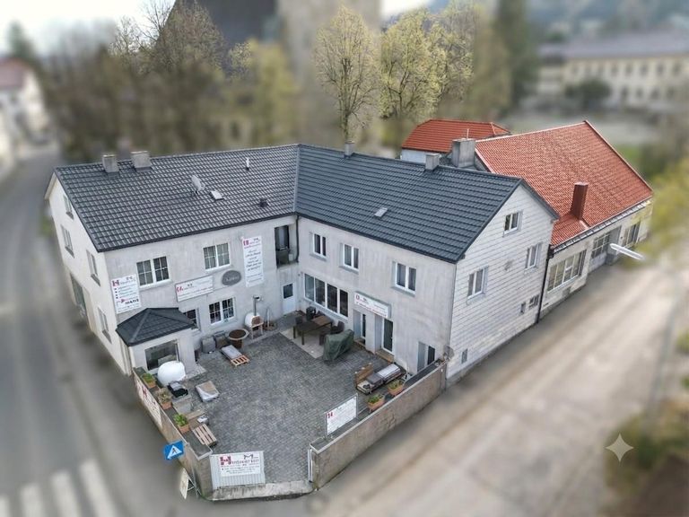 Wohn-Geschäftshaus in Maria Anzbach