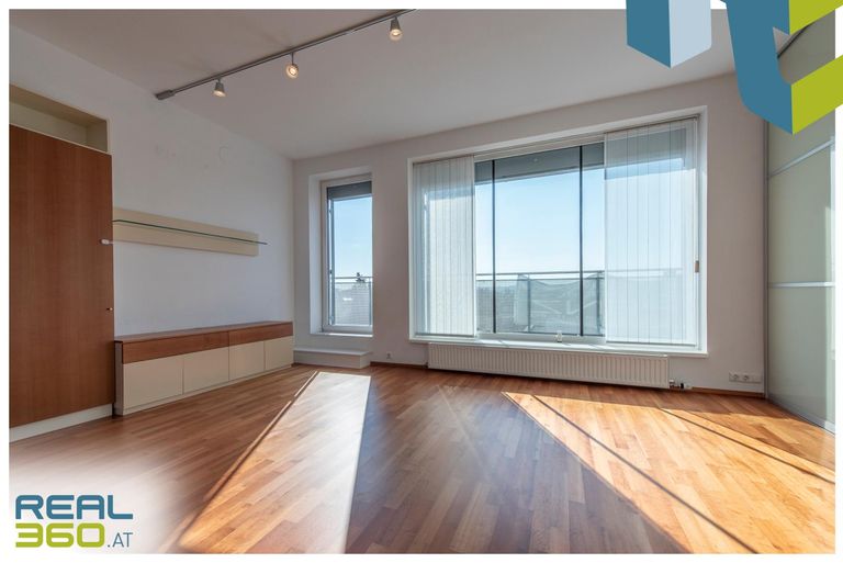 Loft 10 |  Wohnzimmer mit Terrassenzugang