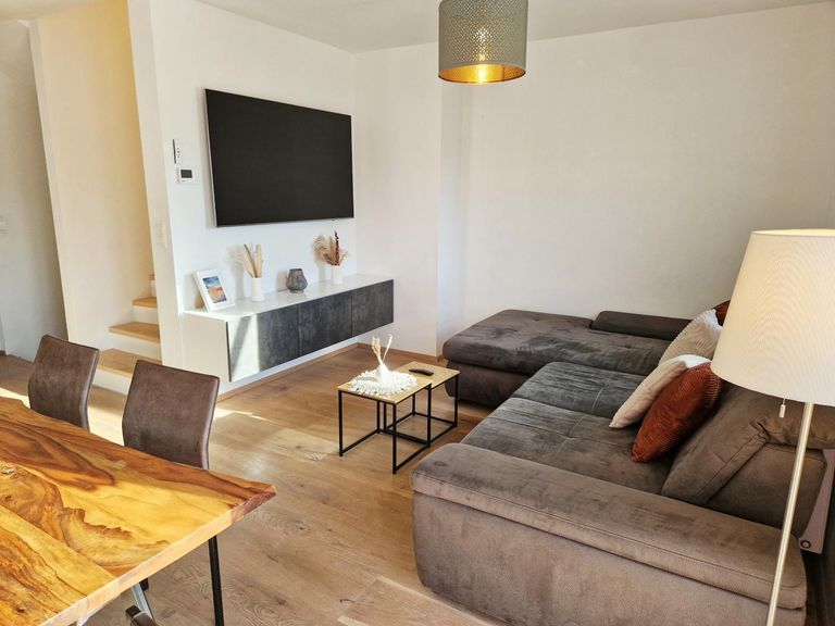 06.Wohnzimmer