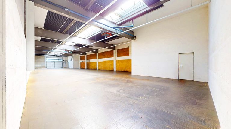 Lager-, / Produktionshalle
