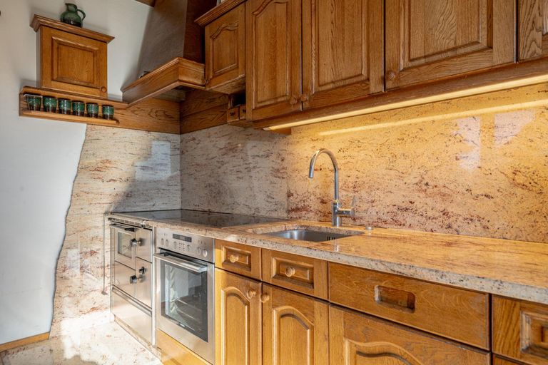 Küche mit Tischherd_EG