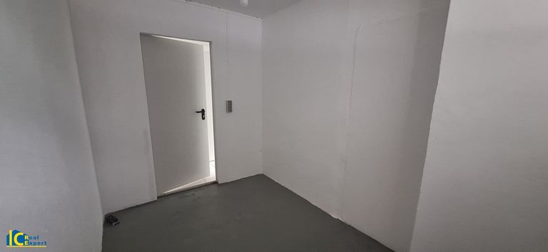 Brandschutztüre, frisch saniert