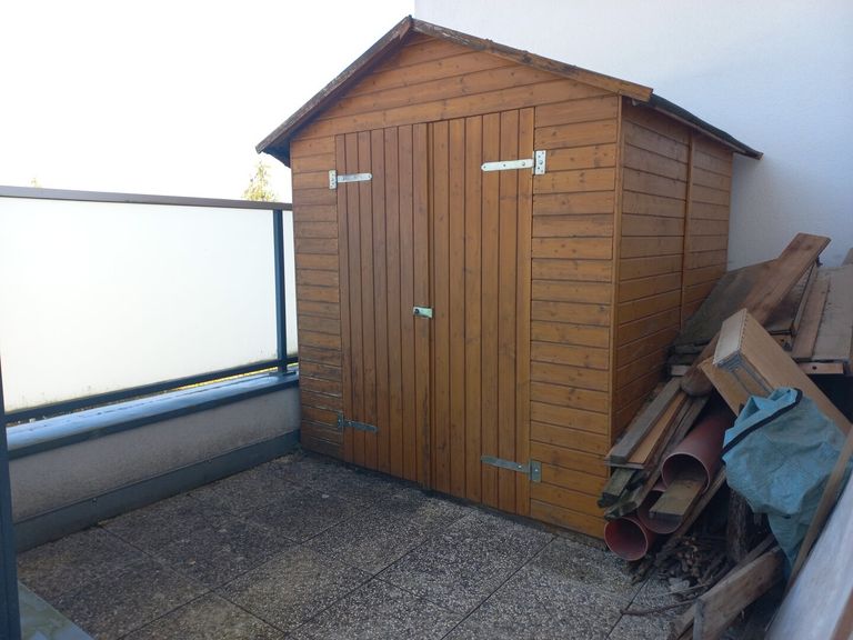 Geräteschuppen auf Terrasse Nord