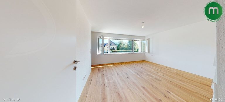 Schlafzimmer/Kinderzimmer OG