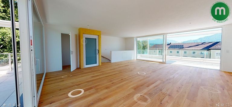 Wohnbereich DG mit Personenaufzug