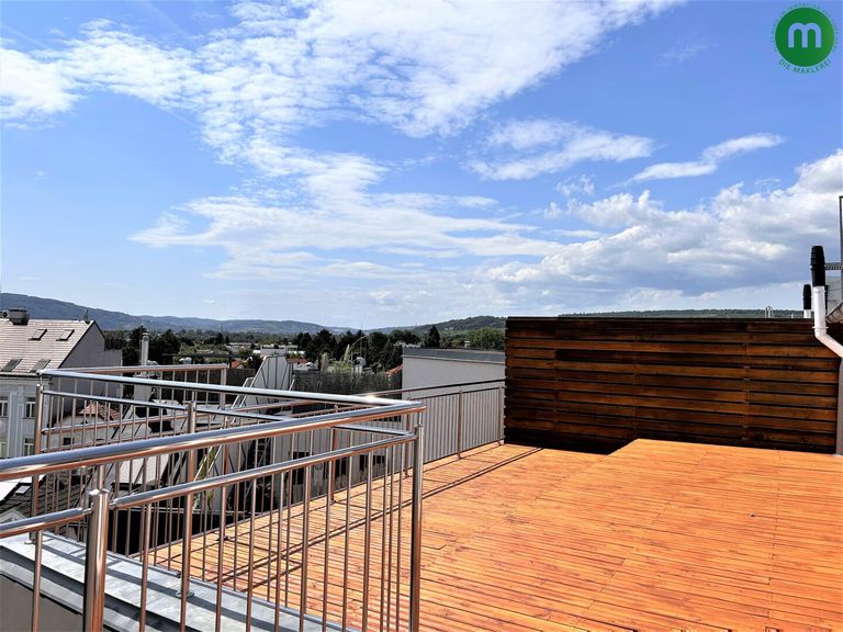Terrasse mit südwestlicher Ausrichtung
