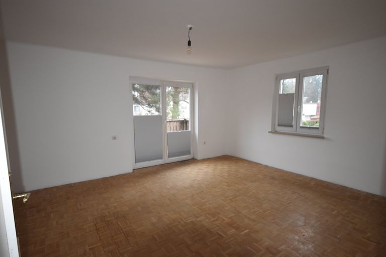 Schlafzimmer - Sanierungsbedürftiger Altbestand in bester Lage Kauf Aigen Salzburg