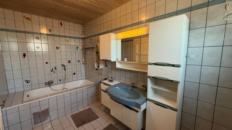 OG Badezimmer