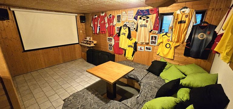 KG Partyraum mit Heimkino