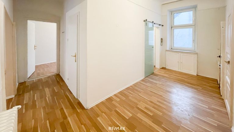 Vorzimmer Eingangsbereich und Küche