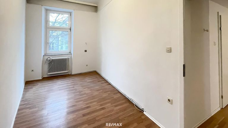 Kleineres Schlafzimmer