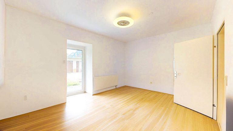 Zimmer 2 (Wohnzimmer)