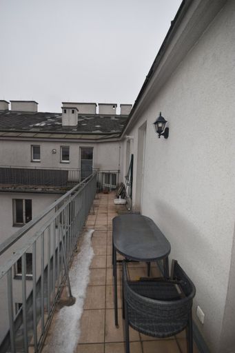 Ansicht - Moderne 2 Zimmer Wohnung mit großem Balkon und Weitblick Miete 4. Bezirk Wien