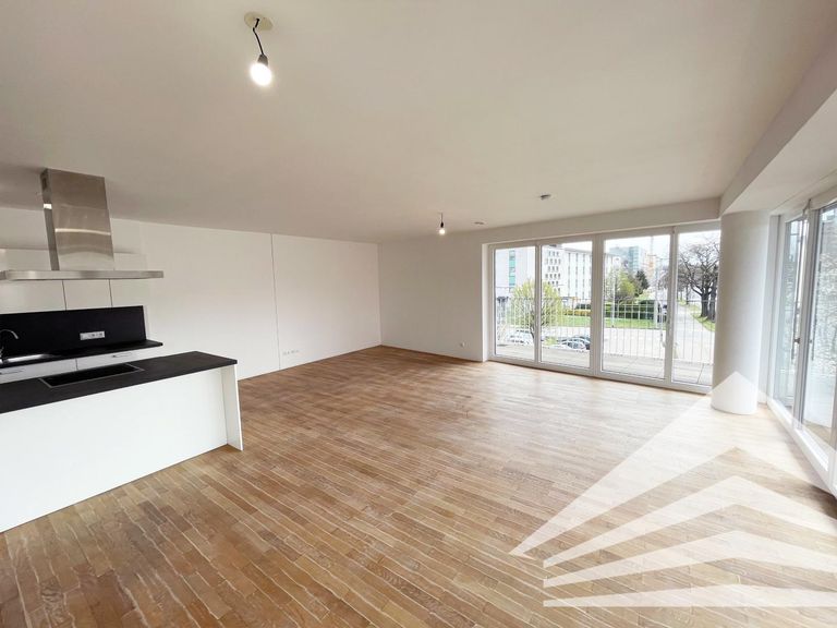 Küche inkl. Wohn-/Essbereich