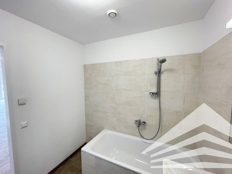 Badezimmer inkl. Wanne