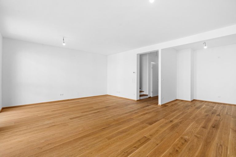 RH 2542 Kottingbrunn