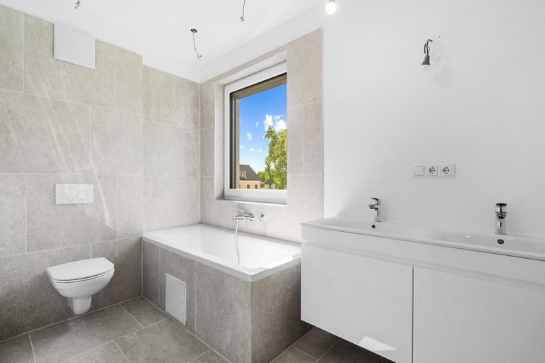 RH 2542 Kottingbrunn