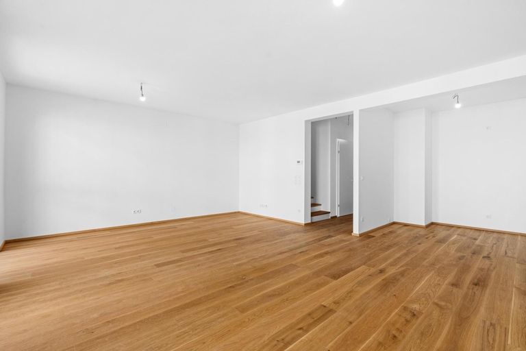 RH 2542 Kottingbrunn