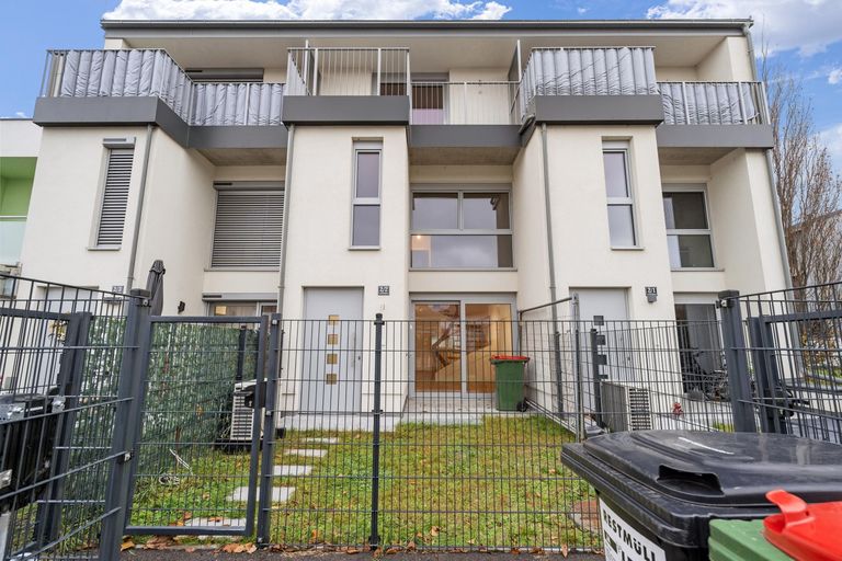 RH 2232 Deutsch Wagram