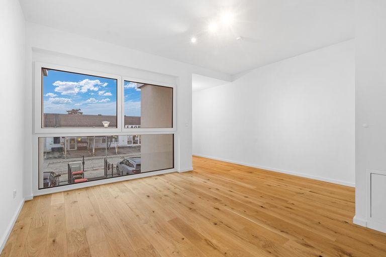 RH 2232 Deutsch Wagram