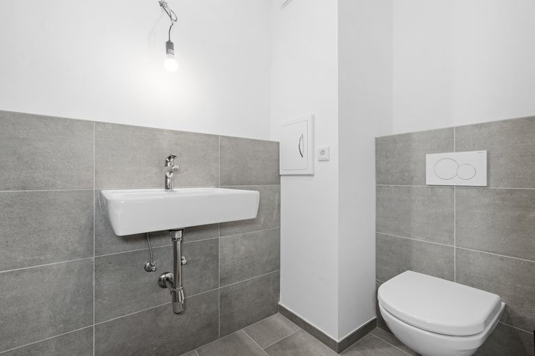 RH 2232 Deutsch Wagram