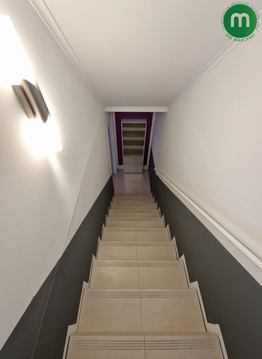 Abgang in den Keller