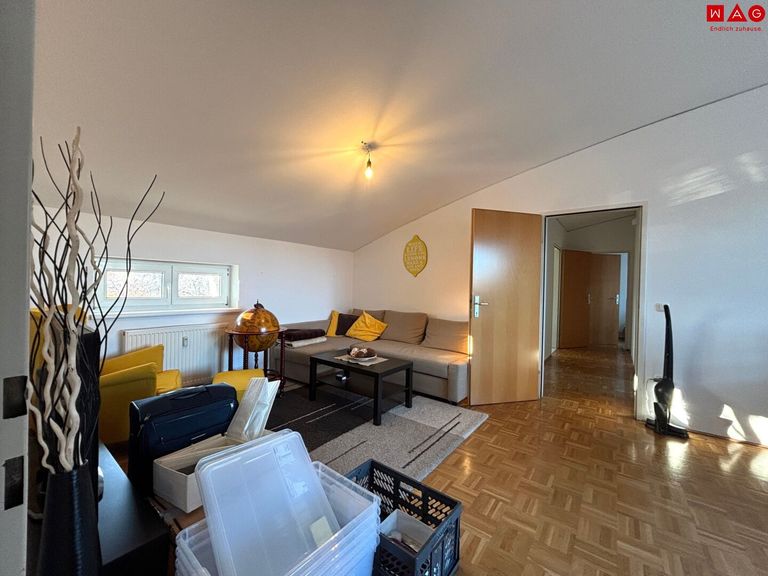 Wohnzimmer/Esszimmer