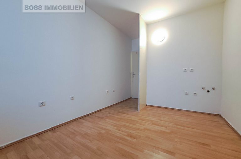 26 Schlafzimmer