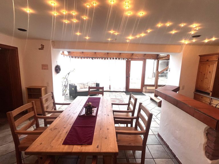 23 Esstisch_Wintergarten