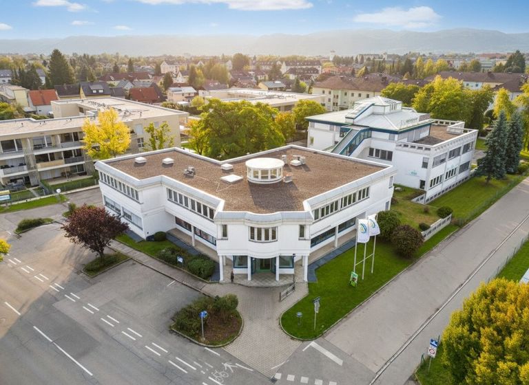 Luftbild Bürogebäude