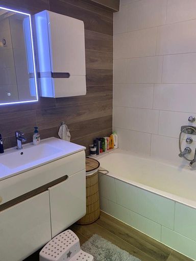 Badezimmer Badewanne