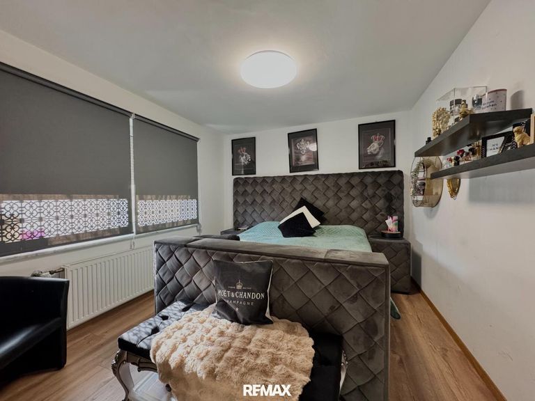 Zimmer 1 EG