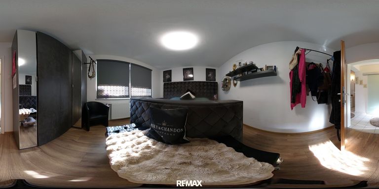 Zimmer 1 EG