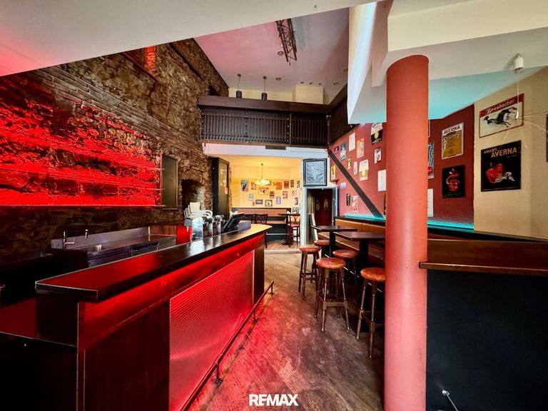 Pub