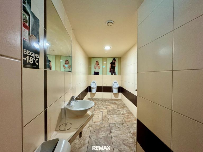 Sanitäranlagen Herren