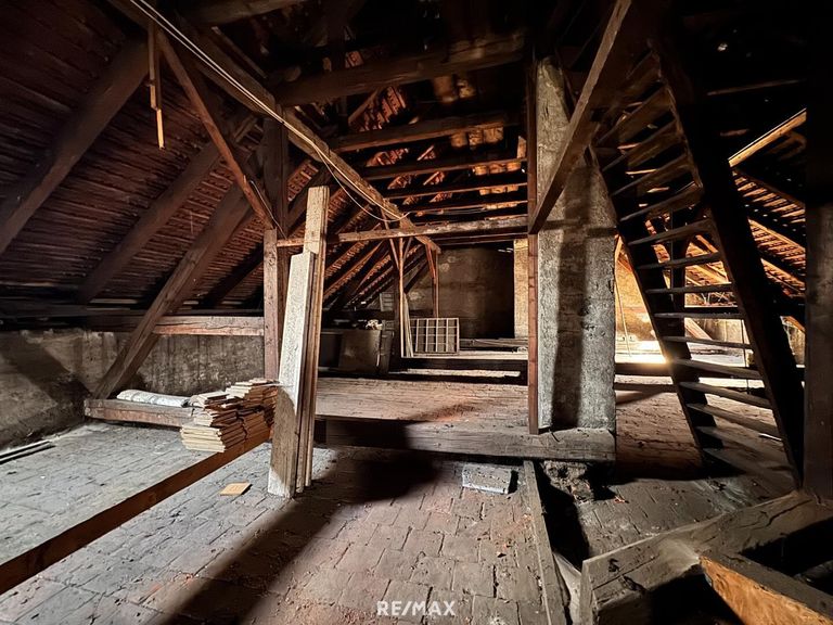 Dachboden für die Schaffung weitere Wohnfläche