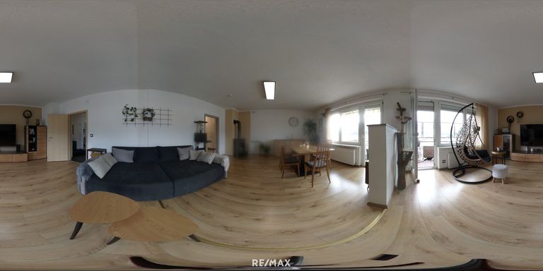 Zimmer 1 - derzeit 2 ETW verbunden, Trennung im WZ