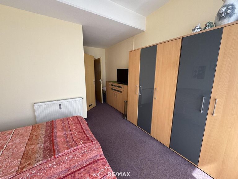 Schlafzimmer EG mit Bad