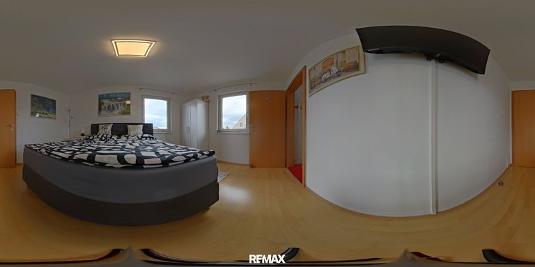 Wohnhaus - OG Zimmer 3 mit Bad