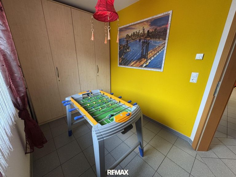 Geschäftshaus Raum 5